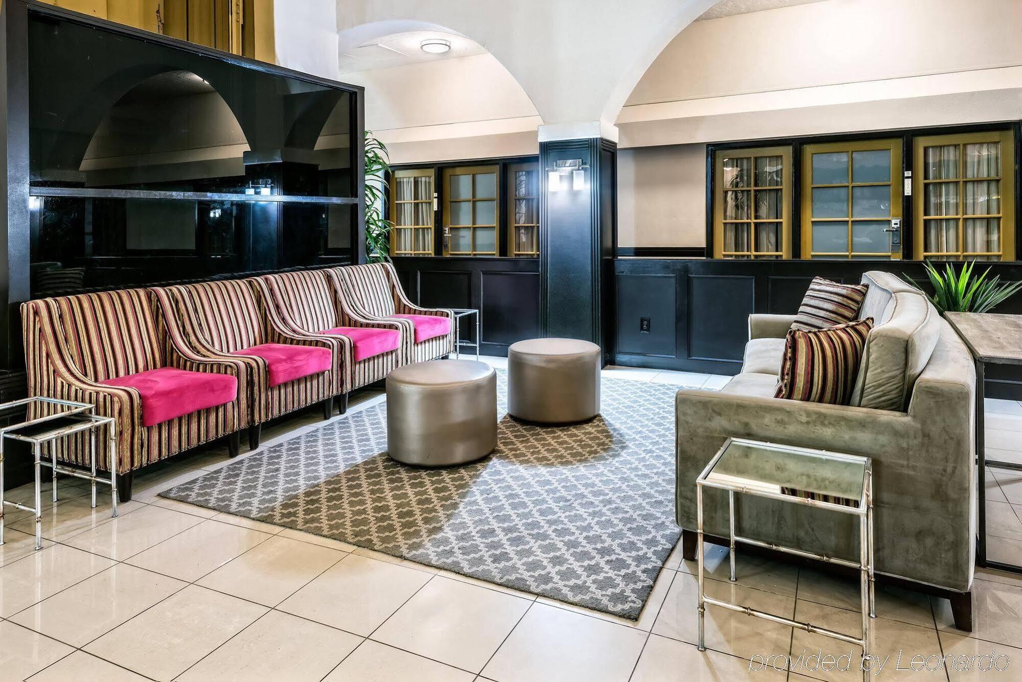 Crowne Plaza Suites Houston - Near Sugar Land Exterior foto