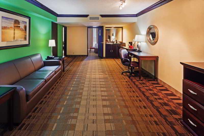 Crowne Plaza Suites Houston - Near Sugar Land Exterior foto